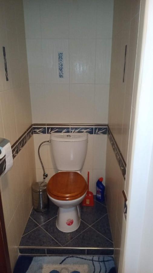 Považská Bystrica Wolf Apartman Pokojne Ubytovanie V Povazskej Bystrici Ticha Lokalita S Parkovanim Vsade Blizko Vhodne Pre Pracovne Cesty Turistiku Aj Oddych Plne Vybavena Kuchyna מראה חיצוני תמונה